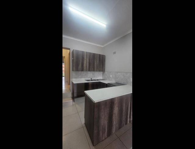1 BEDROOM PROPERTY TO RENT IN RAND COLLERIES